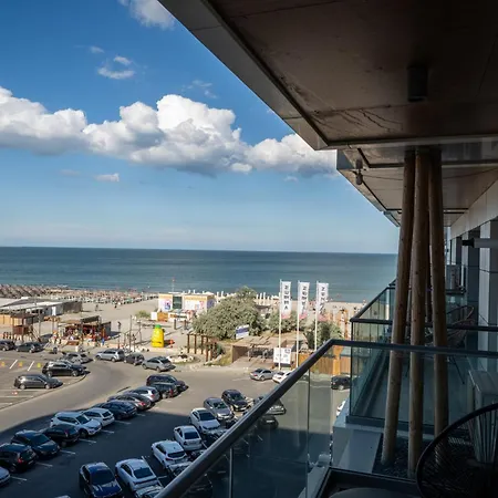 شقة فندقية L&c By Zora Apartament,pe Plaja