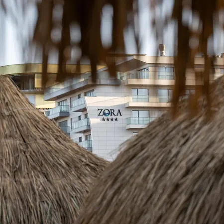 Zora - L&c Aparthotel *