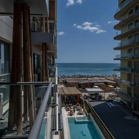 L&c By Zora Apartament,pe Plaja 3*